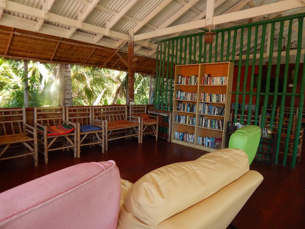Thai Garden Inn Kanchanaburi Exterior photo