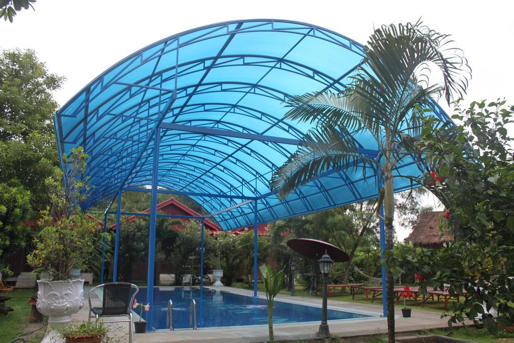 Thai Garden Inn Kanchanaburi Exterior photo