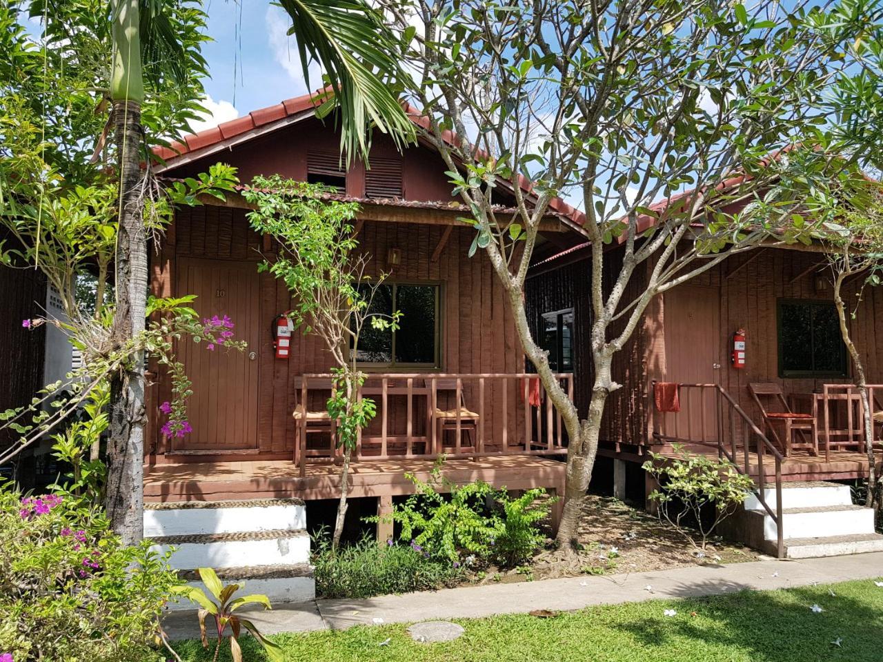 Thai Garden Inn Kanchanaburi Exterior photo